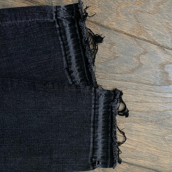 W29 L30 Black Levi’s - Picture 5 of 13